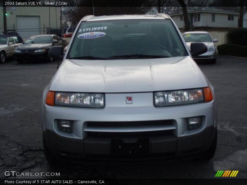 Silver / Gray 2003 Saturn VUE V6