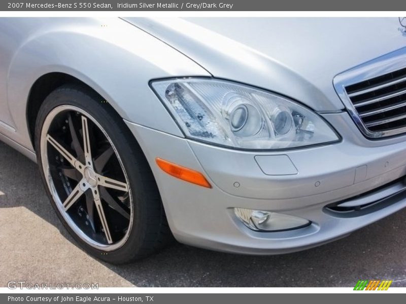 Iridium Silver Metallic / Grey/Dark Grey 2007 Mercedes-Benz S 550 Sedan