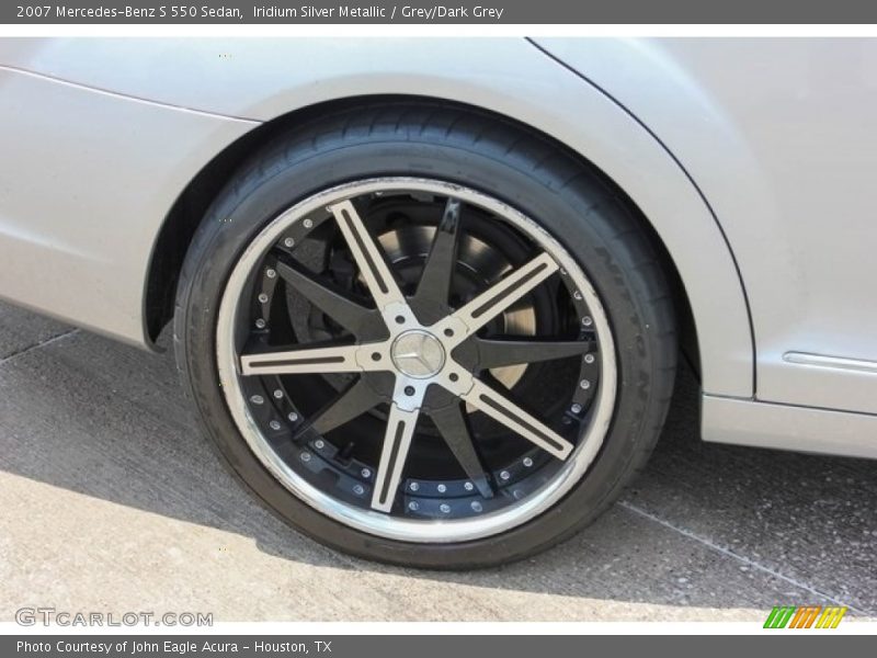 Iridium Silver Metallic / Grey/Dark Grey 2007 Mercedes-Benz S 550 Sedan