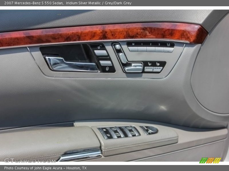 Iridium Silver Metallic / Grey/Dark Grey 2007 Mercedes-Benz S 550 Sedan