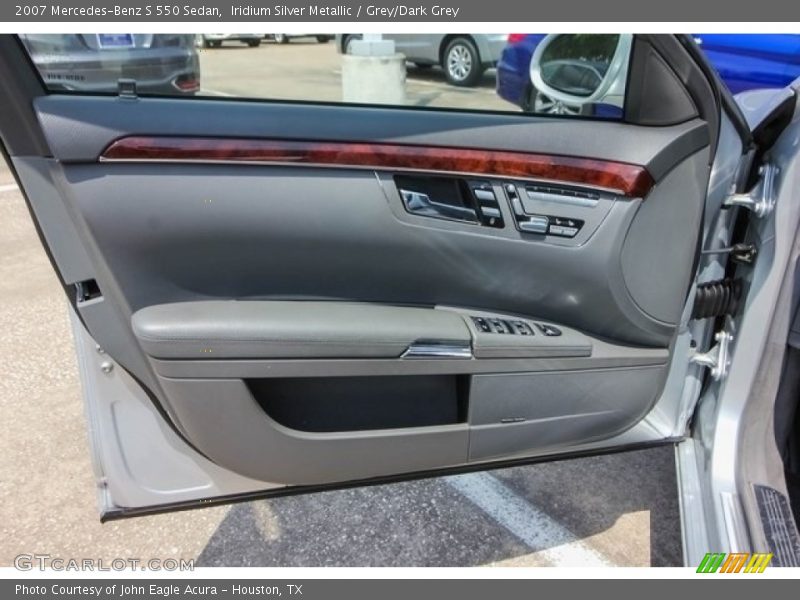 Iridium Silver Metallic / Grey/Dark Grey 2007 Mercedes-Benz S 550 Sedan