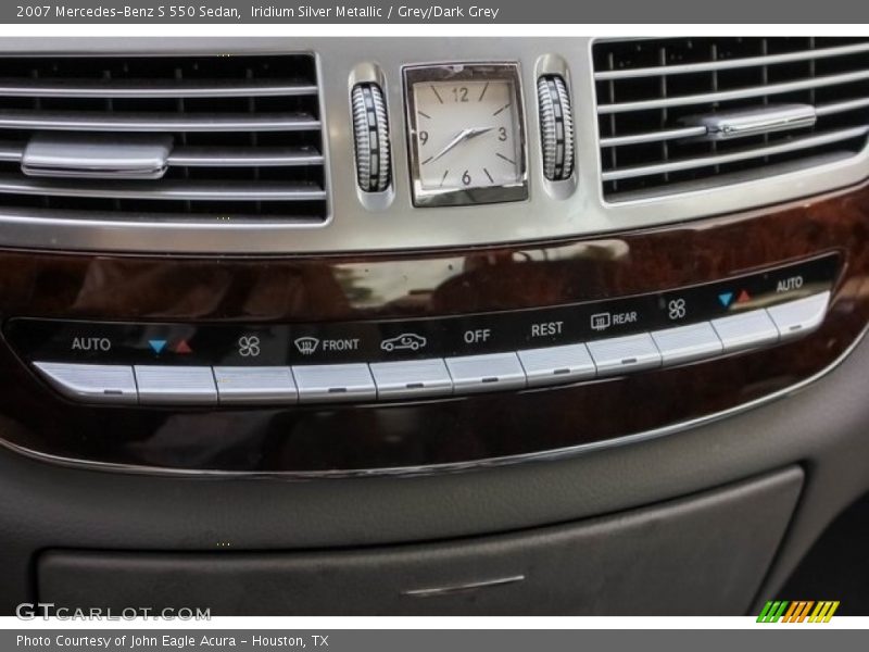 Iridium Silver Metallic / Grey/Dark Grey 2007 Mercedes-Benz S 550 Sedan