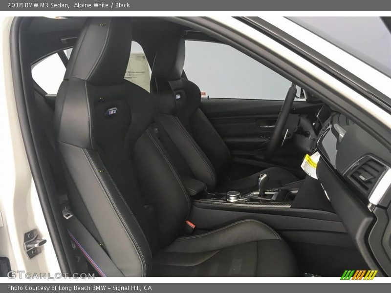 Alpine White / Black 2018 BMW M3 Sedan