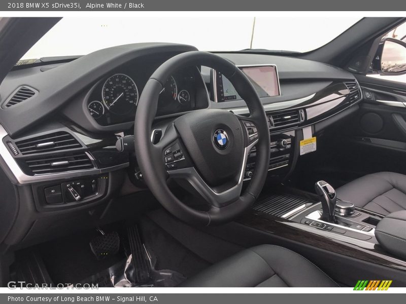 Alpine White / Black 2018 BMW X5 sDrive35i