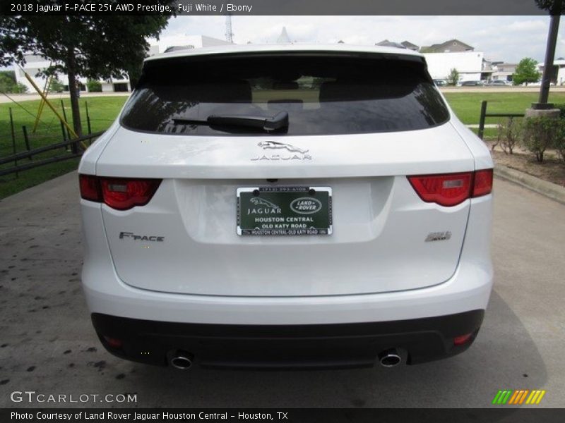 Fuji White / Ebony 2018 Jaguar F-PACE 25t AWD Prestige