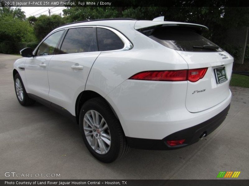 Fuji White / Ebony 2018 Jaguar F-PACE 25t AWD Prestige