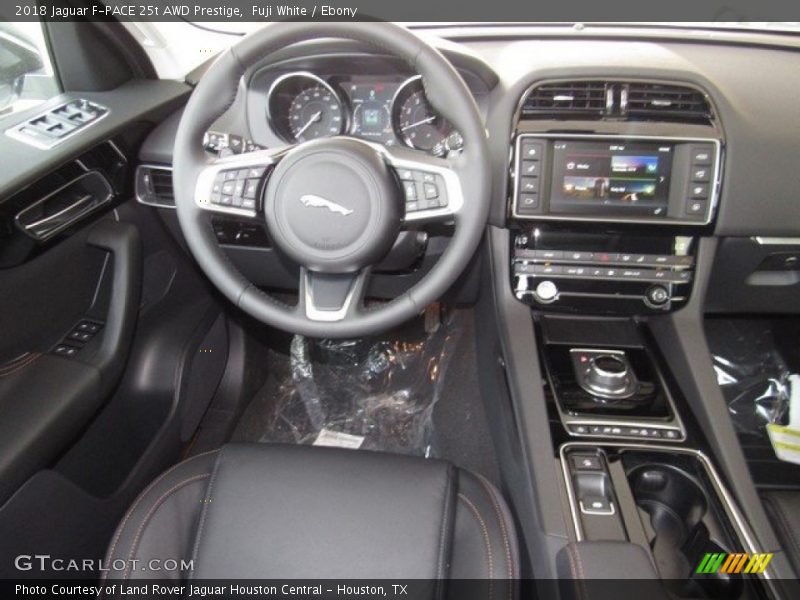 Fuji White / Ebony 2018 Jaguar F-PACE 25t AWD Prestige