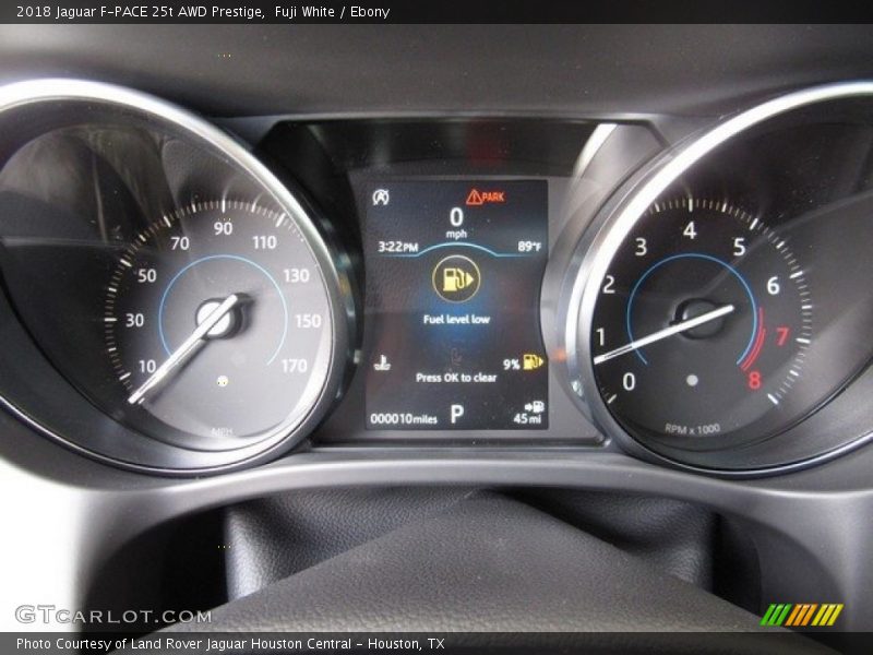 Fuji White / Ebony 2018 Jaguar F-PACE 25t AWD Prestige
