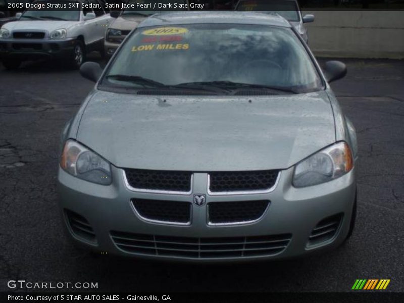 Satin Jade Pearl / Dark Slate Gray 2005 Dodge Stratus SXT Sedan
