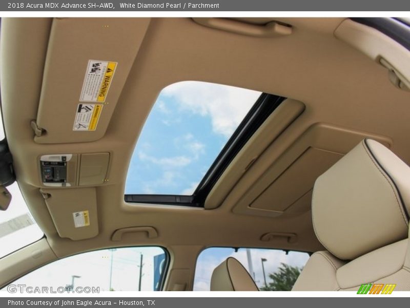 White Diamond Pearl / Parchment 2018 Acura MDX Advance SH-AWD