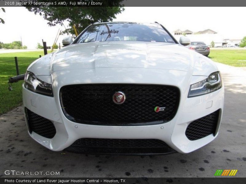 Fuji White / Ebony 2018 Jaguar XF Sportbrake S AWD