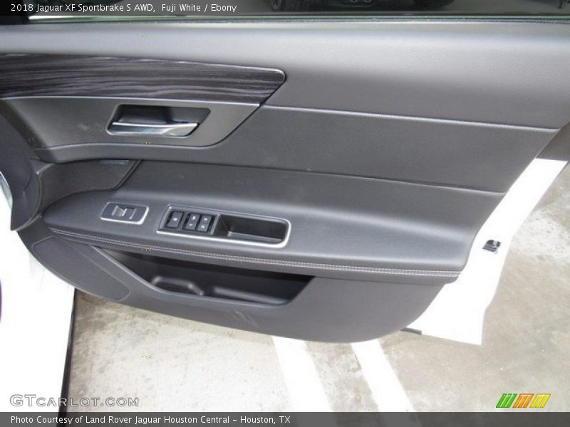 Door Panel of 2018 XF Sportbrake S AWD