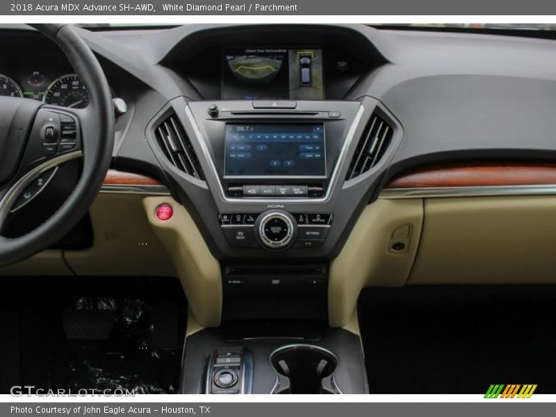 White Diamond Pearl / Parchment 2018 Acura MDX Advance SH-AWD