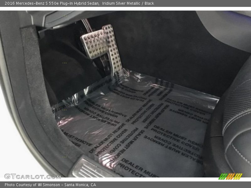 Iridium Silver Metallic / Black 2016 Mercedes-Benz S 550e Plug-In Hybrid Sedan