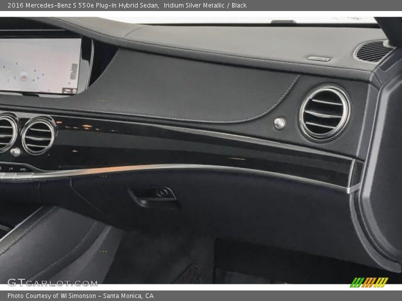 Iridium Silver Metallic / Black 2016 Mercedes-Benz S 550e Plug-In Hybrid Sedan