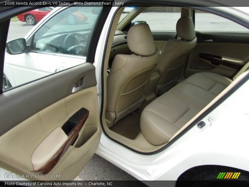 White Diamond Pearl / Ivory 2008 Honda Accord EX-L V6 Sedan