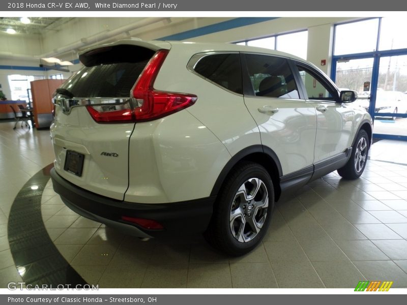 White Diamond Pearl / Ivory 2018 Honda CR-V EX AWD