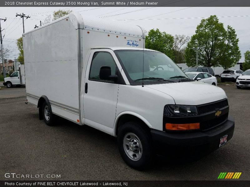 Summit White / Medium Pewter 2018 Chevrolet Express Cutaway 3500 Moving Van