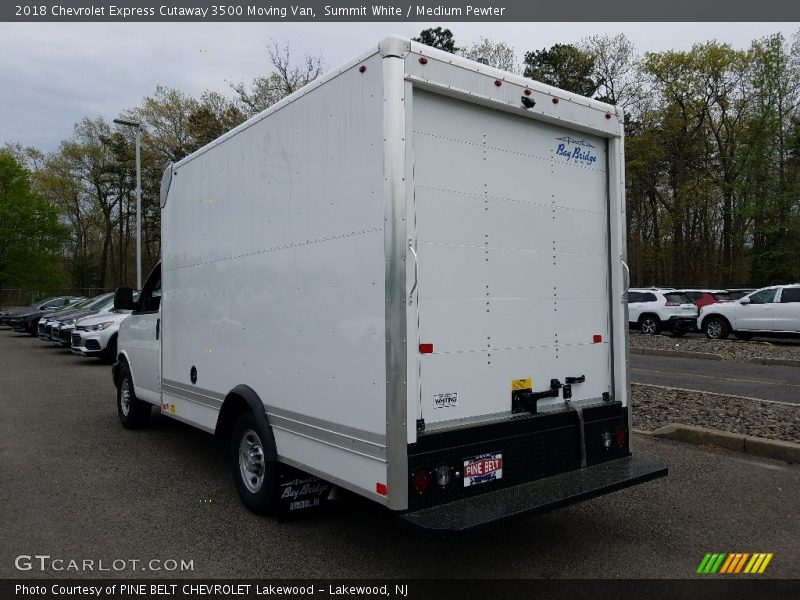 Summit White / Medium Pewter 2018 Chevrolet Express Cutaway 3500 Moving Van