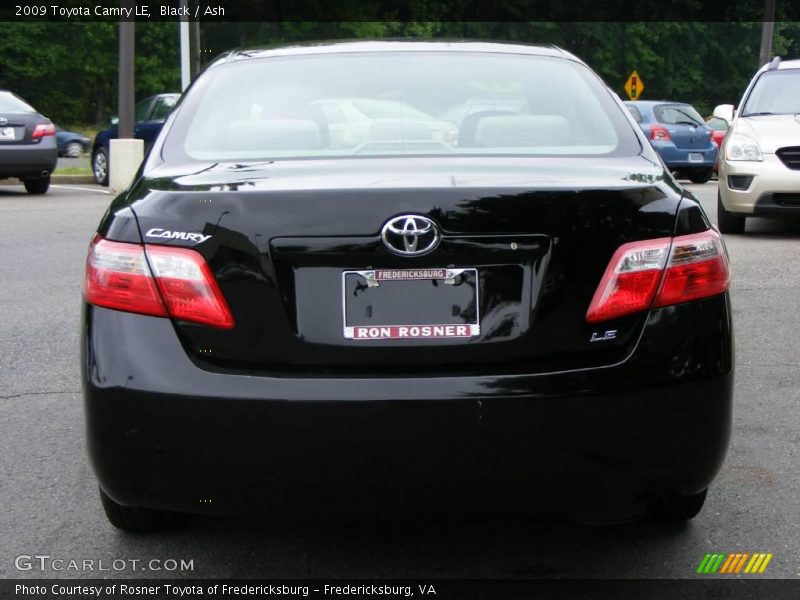 Black / Ash 2009 Toyota Camry LE
