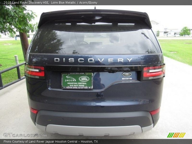 Loire Blue Metallic / Acorn/Ebony 2018 Land Rover Discovery HSE