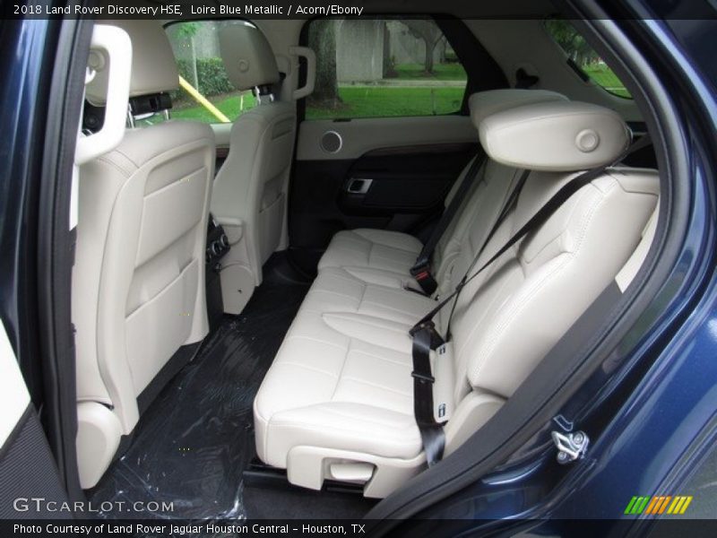 Loire Blue Metallic / Acorn/Ebony 2018 Land Rover Discovery HSE