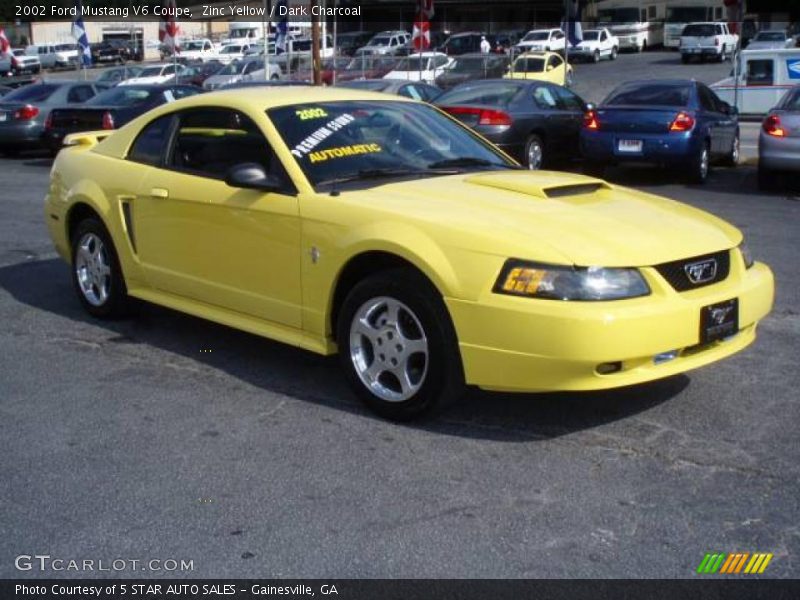 Zinc Yellow / Dark Charcoal 2002 Ford Mustang V6 Coupe