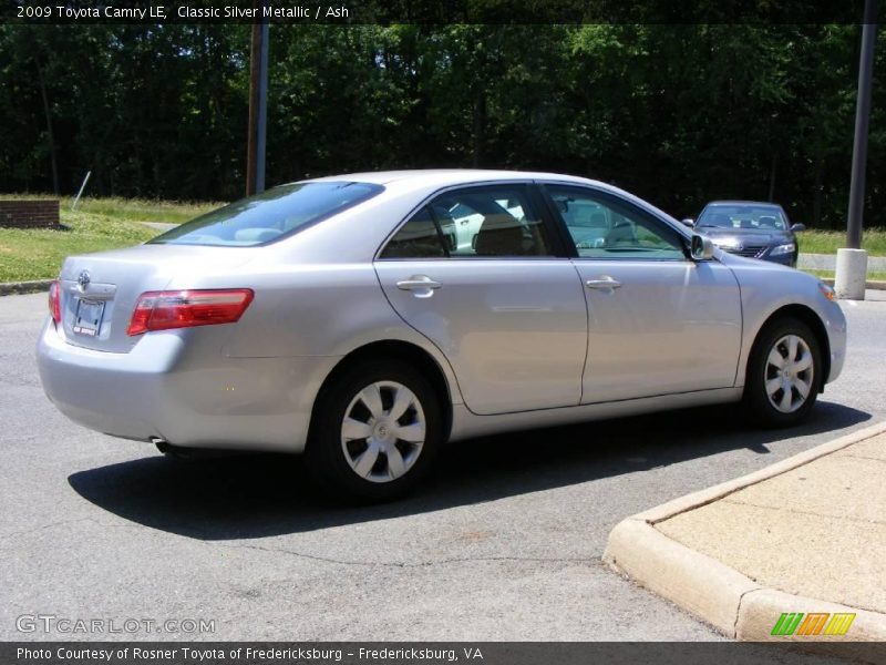 Classic Silver Metallic / Ash 2009 Toyota Camry LE