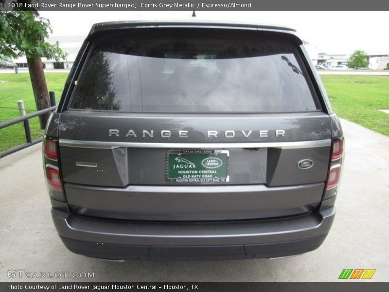 Corris Grey Metallic / Espresso/Almond 2018 Land Rover Range Rover Supercharged