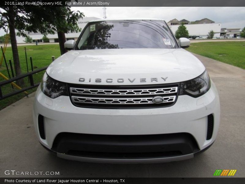 Fuji White / Acorn/Ebony 2018 Land Rover Discovery HSE