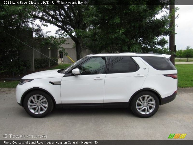 Fuji White / Acorn/Ebony 2018 Land Rover Discovery HSE