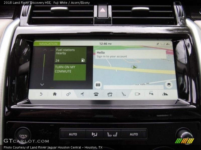 Fuji White / Acorn/Ebony 2018 Land Rover Discovery HSE