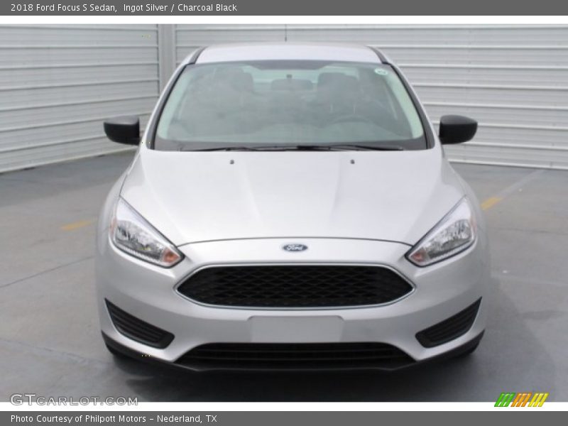 Ingot Silver / Charcoal Black 2018 Ford Focus S Sedan
