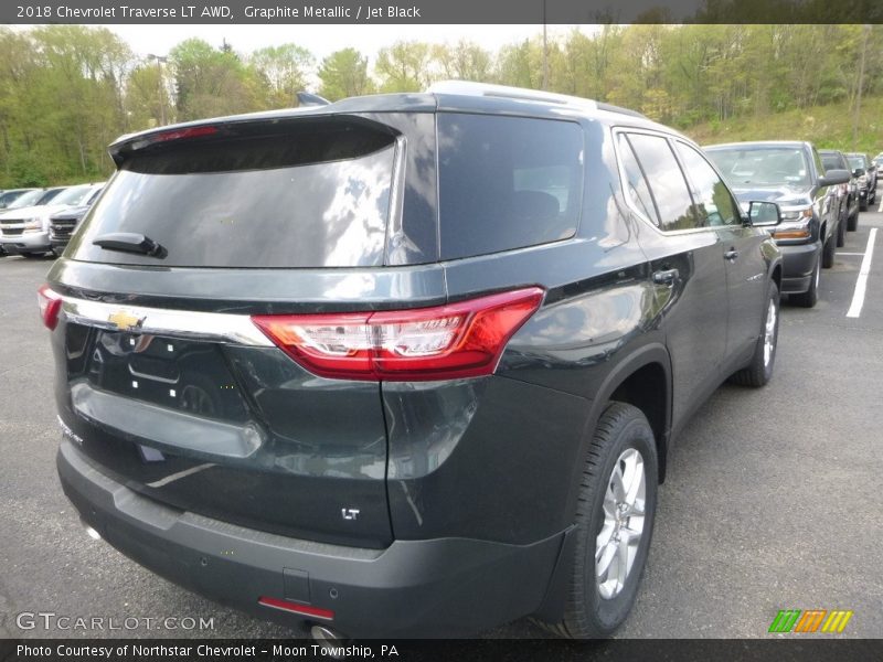 Graphite Metallic / Jet Black 2018 Chevrolet Traverse LT AWD