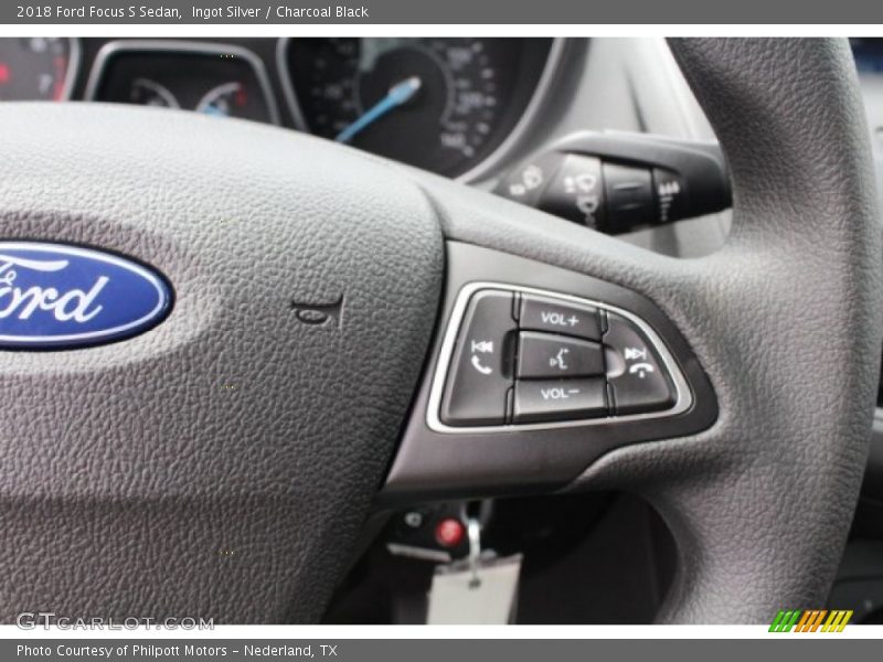 Ingot Silver / Charcoal Black 2018 Ford Focus S Sedan