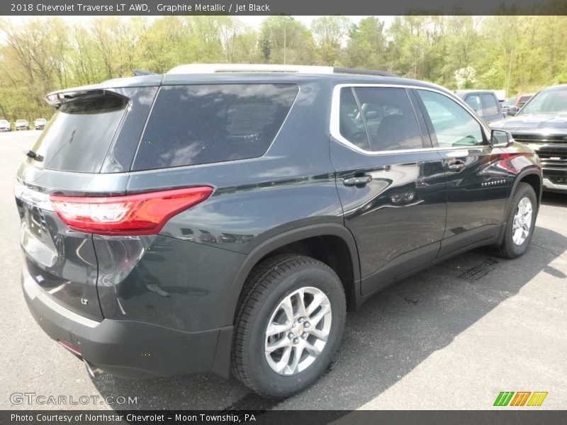 Graphite Metallic / Jet Black 2018 Chevrolet Traverse LT AWD