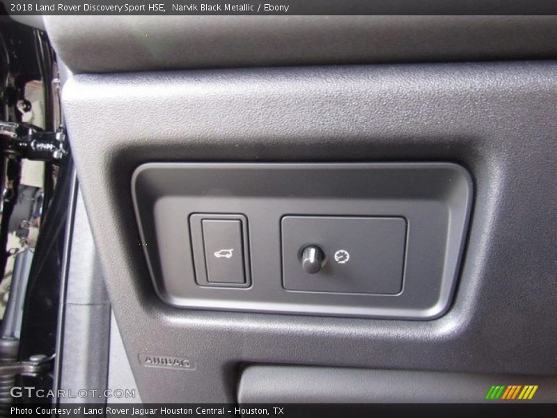 Narvik Black Metallic / Ebony 2018 Land Rover Discovery Sport HSE