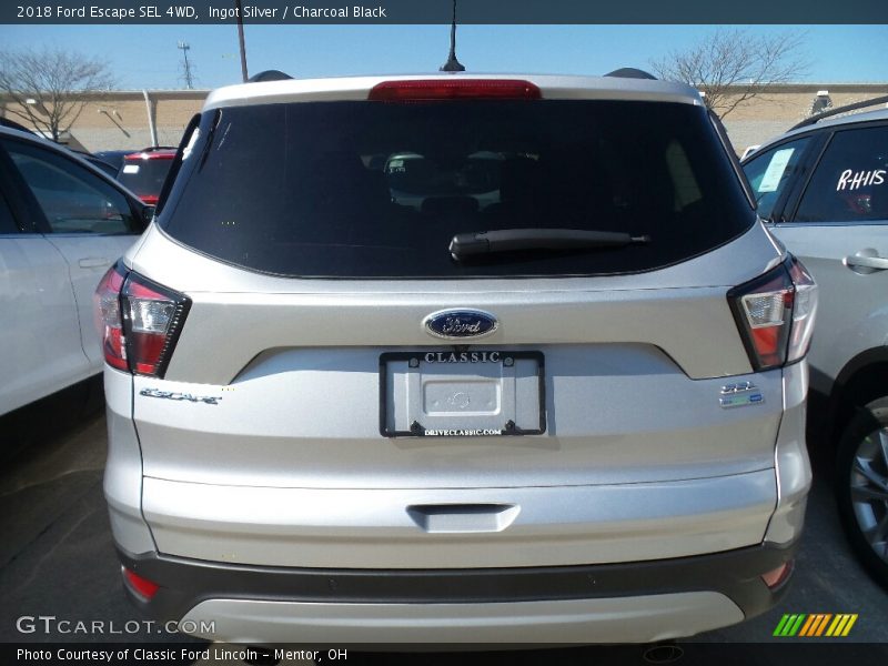 Ingot Silver / Charcoal Black 2018 Ford Escape SEL 4WD
