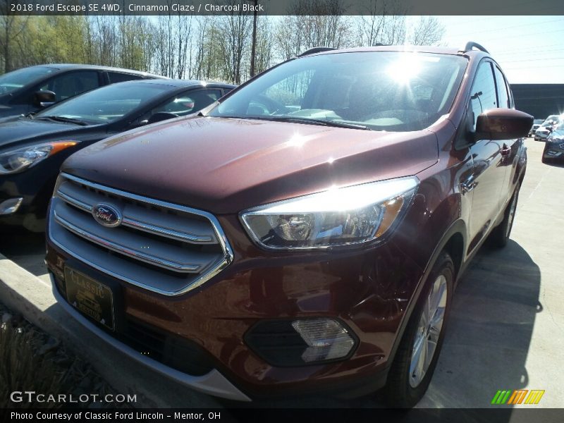 Cinnamon Glaze / Charcoal Black 2018 Ford Escape SE 4WD