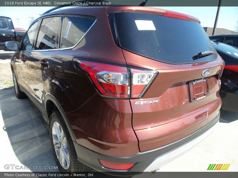 Cinnamon Glaze / Charcoal Black 2018 Ford Escape SE 4WD
