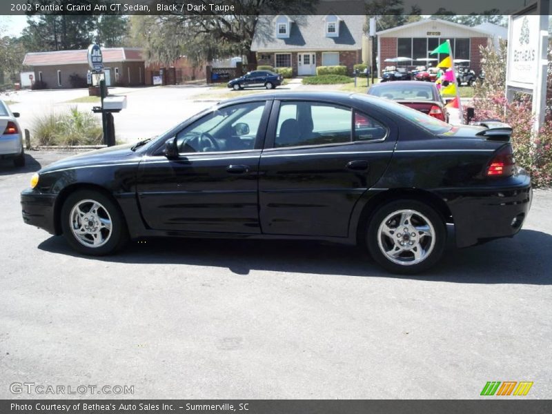 Black / Dark Taupe 2002 Pontiac Grand Am GT Sedan