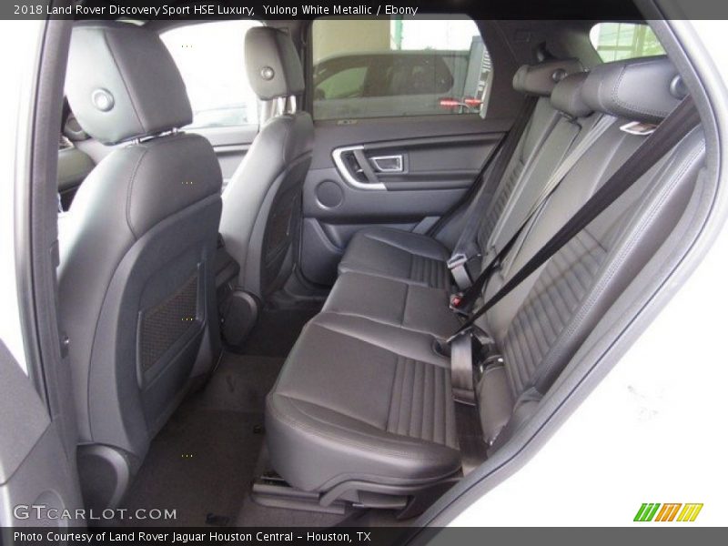 Yulong White Metallic / Ebony 2018 Land Rover Discovery Sport HSE Luxury