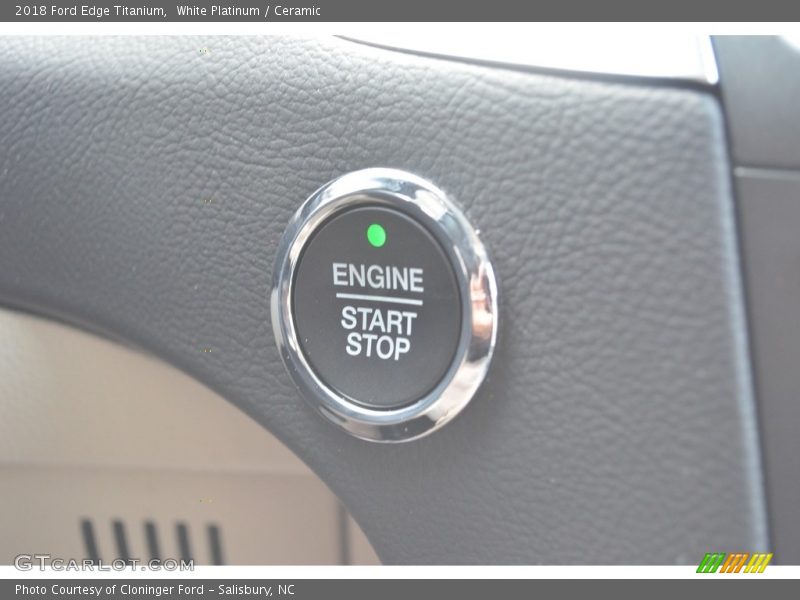 White Platinum / Ceramic 2018 Ford Edge Titanium