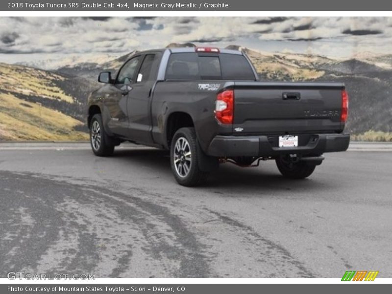 Magnetic Gray Metallic / Graphite 2018 Toyota Tundra SR5 Double Cab 4x4