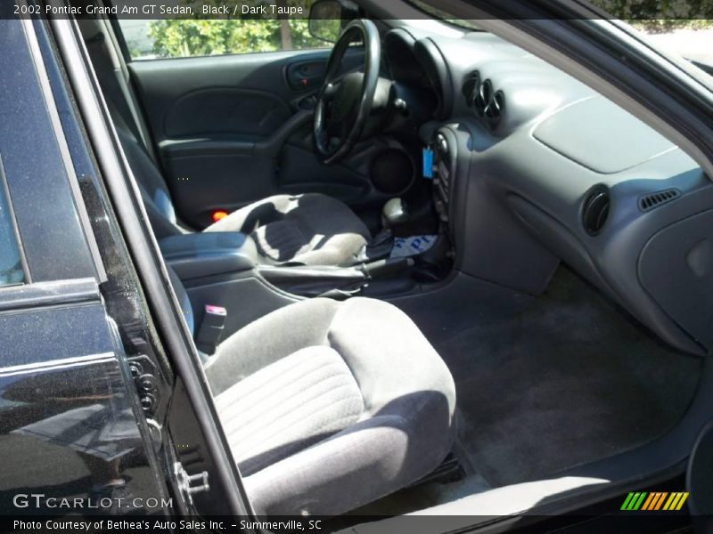 Black / Dark Taupe 2002 Pontiac Grand Am GT Sedan