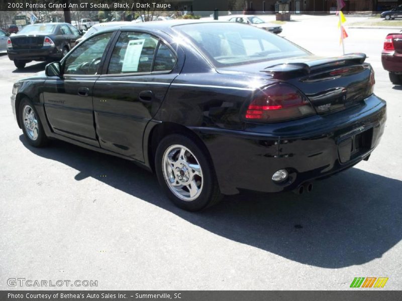 Black / Dark Taupe 2002 Pontiac Grand Am GT Sedan