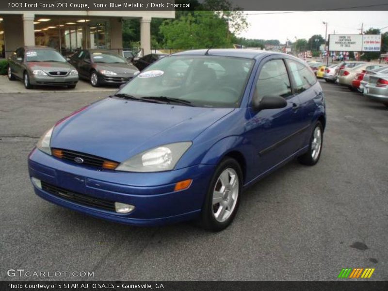 Sonic Blue Metallic / Dark Charcoal 2003 Ford Focus ZX3 Coupe