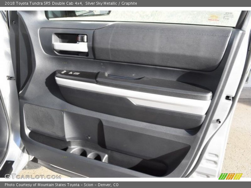 Silver Sky Metallic / Graphite 2018 Toyota Tundra SR5 Double Cab 4x4