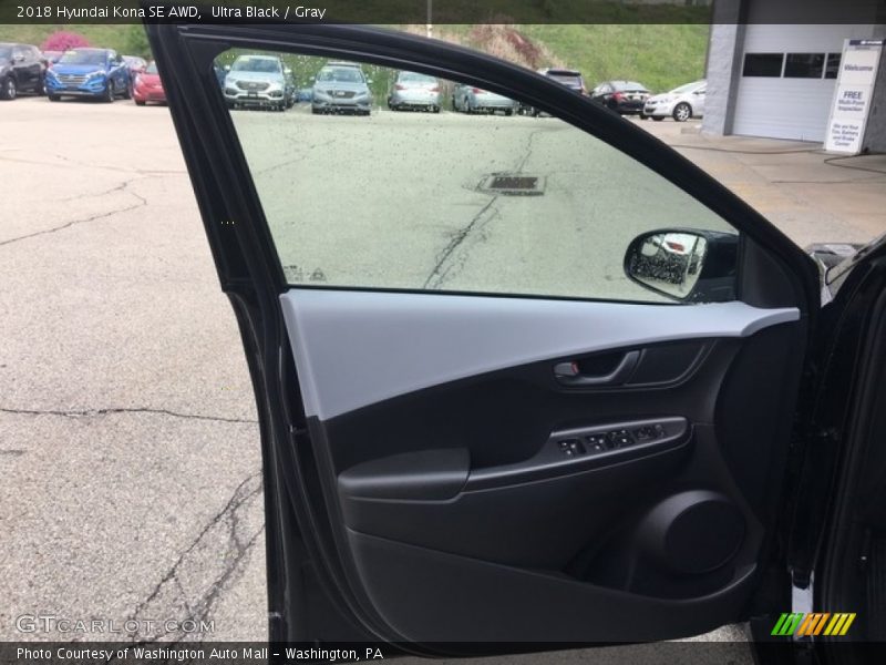 Ultra Black / Gray 2018 Hyundai Kona SE AWD