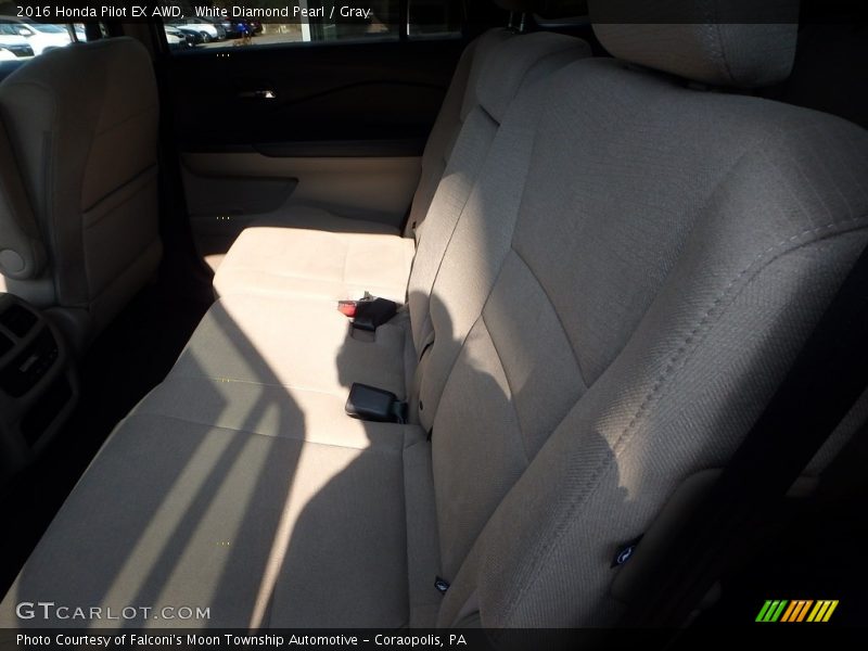 White Diamond Pearl / Gray 2016 Honda Pilot EX AWD